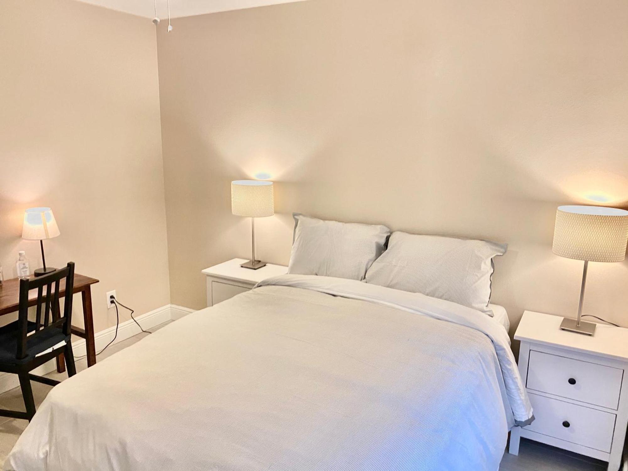 Beysicair Vacation Homes คาลาบาซัส ภายนอก รูปภาพ