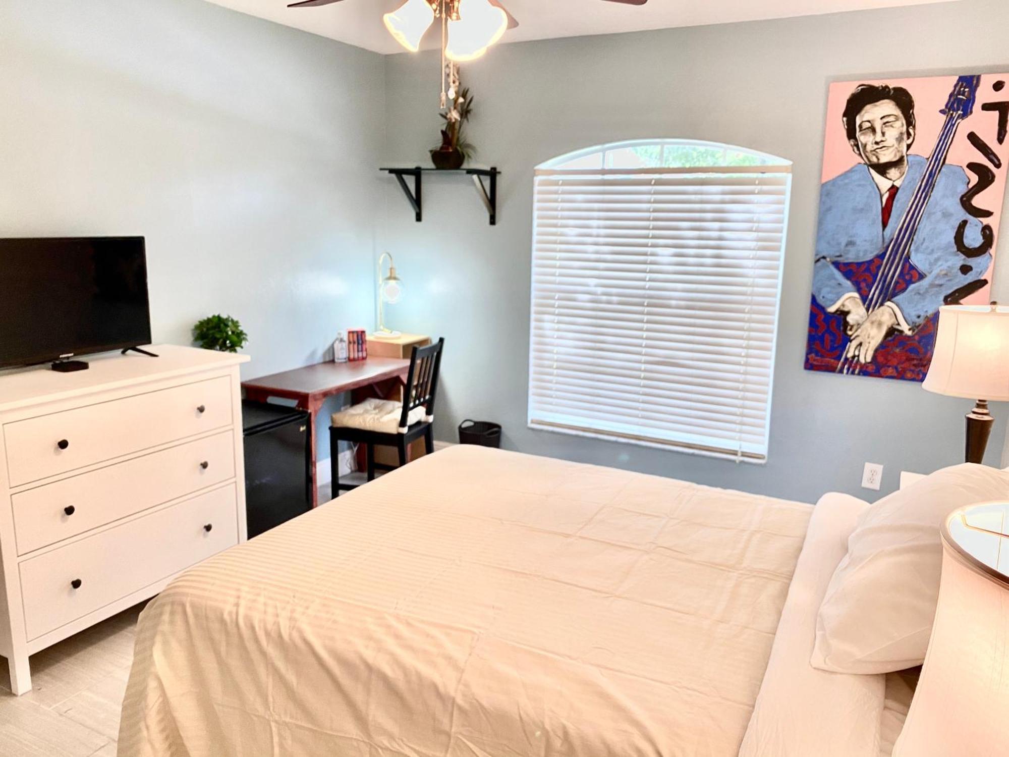 Beysicair Vacation Homes คาลาบาซัส ภายนอก รูปภาพ