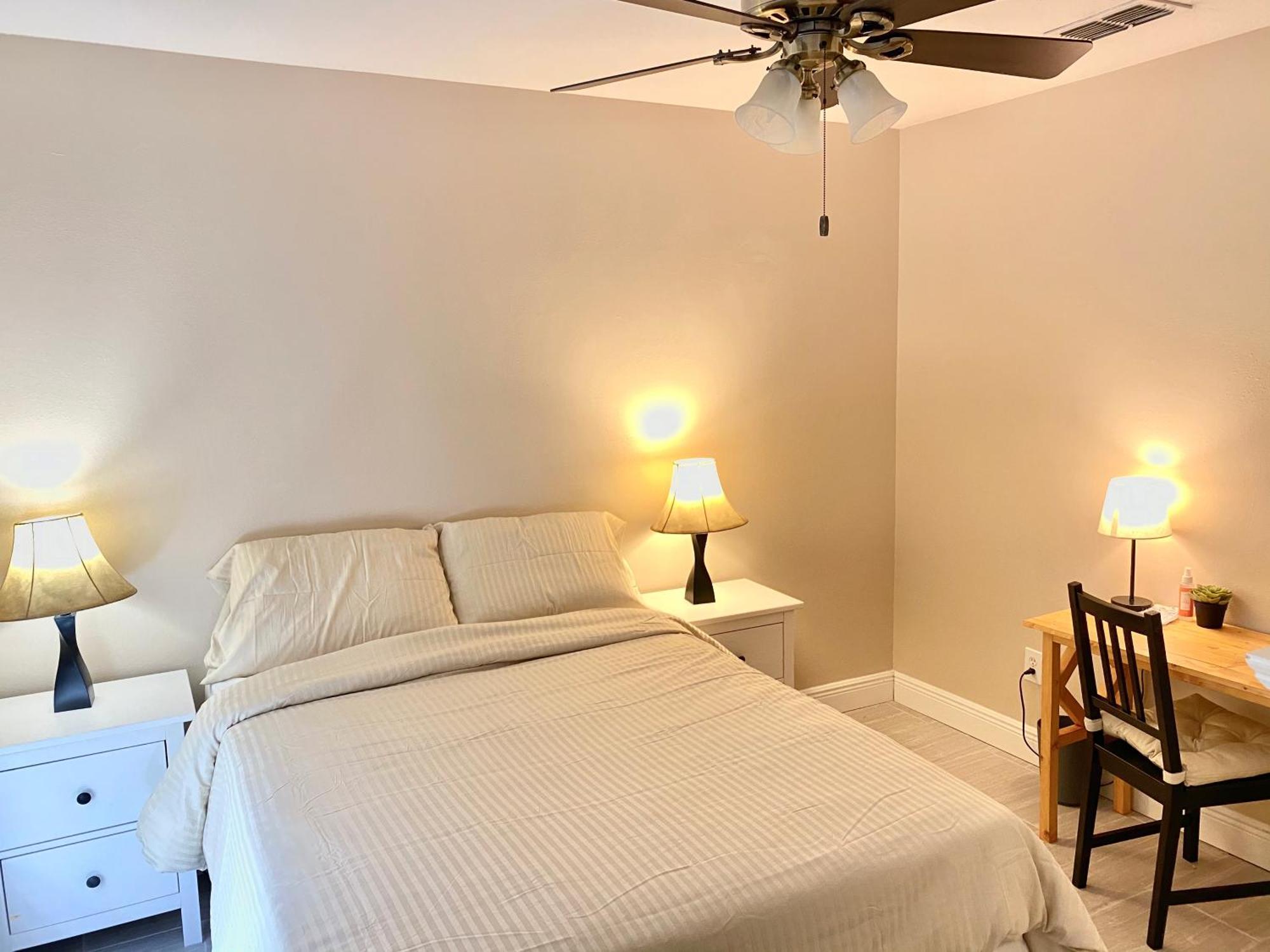 Beysicair Vacation Homes คาลาบาซัส ภายนอก รูปภาพ
